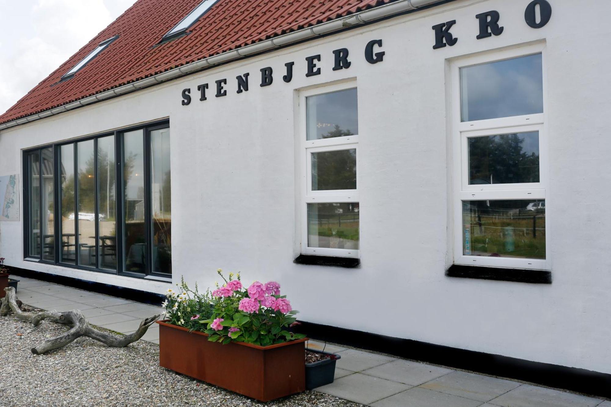 Stenbjerg Kro & Badehotel Snedsted Exterior photo